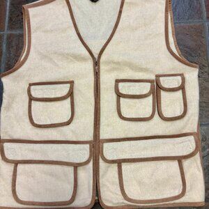 GOBI New Pure CAMEL WOOL Beige Pocketed VEST L/XL...VGUC!!!!!!...do not see size